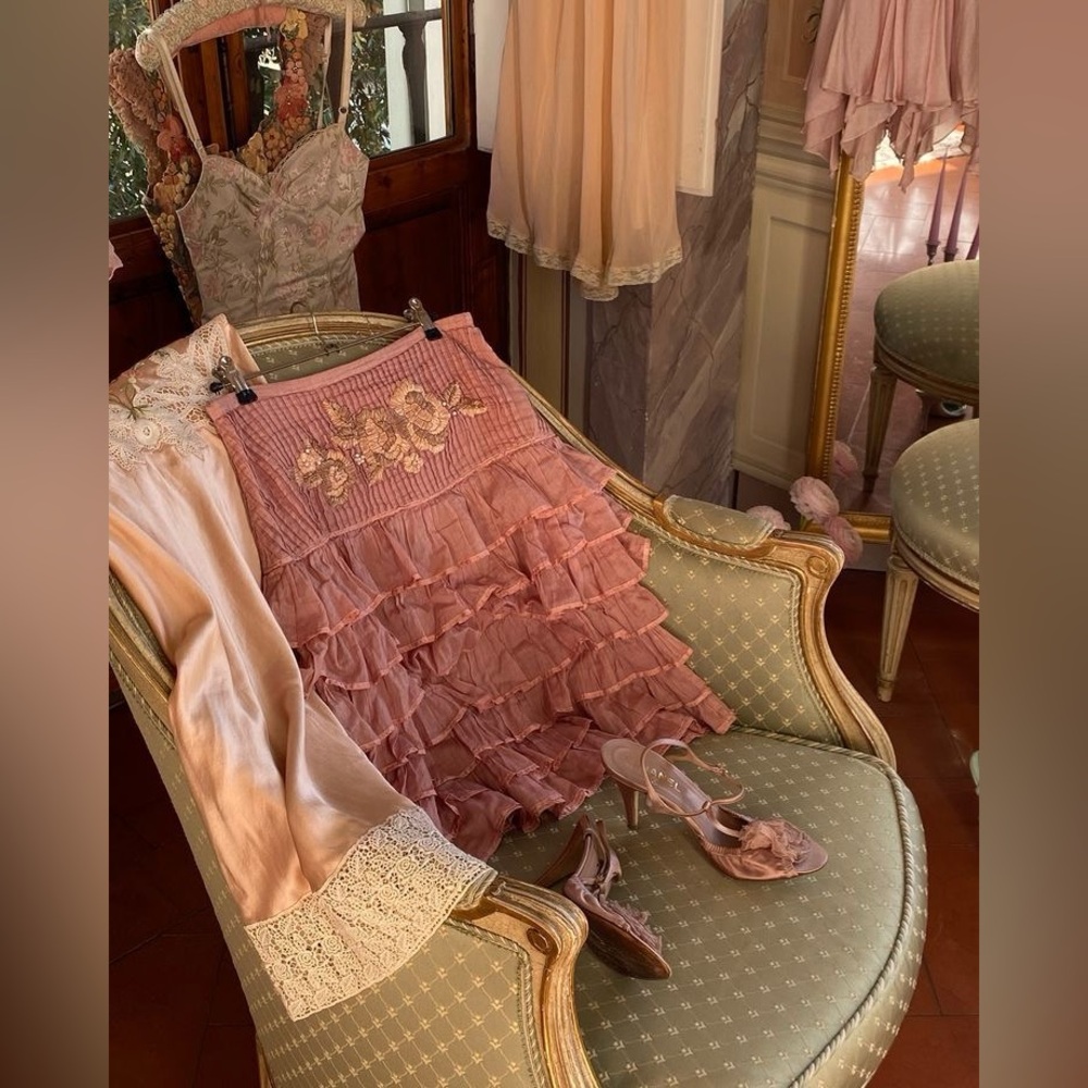 💕SEASONAL Closet CLEAROUT! Designer dresses, knitwear, tops! Boho Mystery Pull!💕 - Picture 2 of 3